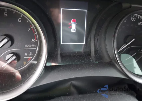 2022 Toyota Camry Se z USA, uszkodzony, nr VIN 4T1G11AK8NU627929